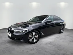 Black sapphire metallic Gebraucht 2021 BMW 530 Sport Line Limousine | 29.980 € (Superpreis)