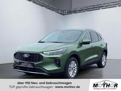 Bursting green Gebraucht 2024 Ford Kuga Titanium SUV | 32.678 € (Guter Preis)