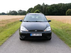 Schwarz Gebraucht 2004 Ford Focus Kombi | 1.999 € (Etwas zu teuer)
