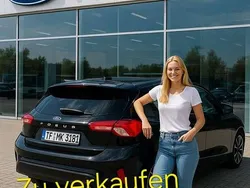 Schwarz Gebraucht 2020 Ford Focus Limousine | 13.750 € (Guter Preis)
