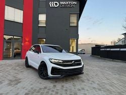 Weiß Gebraucht 2024 VW Touareg R SUV | 97.000 €