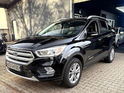 Schwarz Gebraucht 2016 Ford Kuga Titanium SUV | 14.790 € (Fairer Preis)