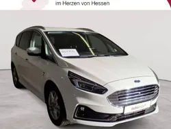 Weiß Gebraucht 2020 Ford S-MAX Titanium Van / Kleinbus | 17.989 € (Guter Preis)