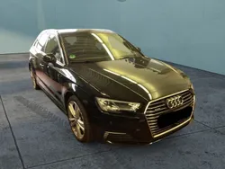 Schwarz Gebraucht 2020 Audi A3 Sportback e-tron Sport Limousine | 22.925 € (Etwas zu teuer)