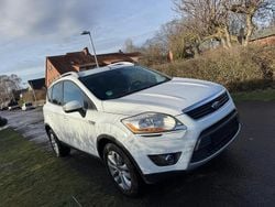 Weiß Gebraucht 2010 Ford Kuga SUV | 4.800 € (Superpreis)