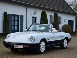 Weiß Gebraucht 1991 Alfa Romeo Spider Cabrio | 28.500 €