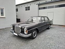 Schwarz Gebraucht 1971 Mercedes 280 SE Limousine | 22.280 €