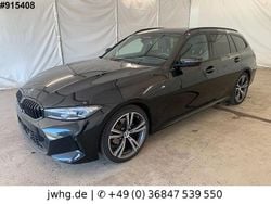 Black metallic Gebraucht 2024 BMW 320 M Sport Kombi | 37.950 € (Guter Preis)