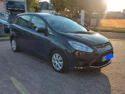 Blau Gebraucht 2013 Ford Grand C-Max Van / Kleinbus | 8.900 € (Teuer)