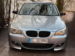 Grau Gebraucht 2006 BMW 530 Limousine | 5.100 € (Fairer Preis)