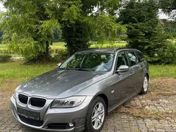 Silber Gebraucht 2012 BMW 318 Kombi | 6.850 € (Superpreis)