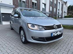 Silber Gebraucht 2015 VW Sharan Highline Van / Kleinbus | 10.849 € (Guter Preis)