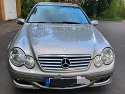 Gold Gebraucht 2007 Mercedes C180 Kleinwagen | 4.750 € (Fairer Preis)