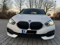 Weiß Gebraucht 2020 BMW 118 Advantage Kleinwagen | 18.900 € (Fairer Preis)