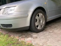 Silber Gebraucht 1998 VW Bora Limousine | 2.500 € (Etwas zu teuer)