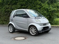 Grau Gebraucht 2006 Smart ForTwo Coupé Coupé | 3.499 €