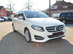 Weiß Gebraucht 2015 Mercedes B200 Van / Kleinbus | 9.400 € (Etwas zu teuer)