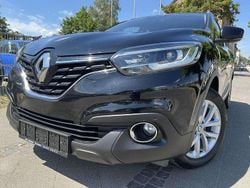Sternen schwarz metallic Gebraucht 2015 Renault Kadjar Experience SUV | 11.750 € (Etwas zu teuer)