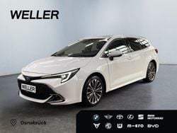 Weiss Gebraucht 2023 Toyota Corolla Team Kombi | 26.200 € (Fairer Preis)