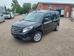 Schwarz Gebraucht 2020 Mercedes Citan 111 Edition Kombi | 16.500 € (Fairer Preis)
