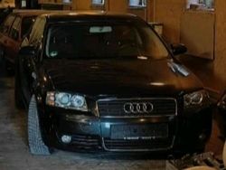 Schwarz Gebraucht 2004 Audi A3 Limousine | 900 € (Superpreis)