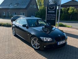 Schwarz Gebraucht 2012 BMW 320 Comfort Edition Coupé | 15.980 € (Teuer)