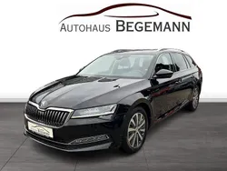 Cerna magic/black magic Gebraucht 2022 Skoda Superb Kombi | 29.900 € (Etwas zu teuer)