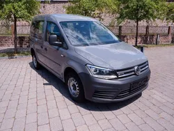 Grau Gebraucht 2020 VW Caddy Van / Kleinbus | 14.500 € (Fairer Preis)