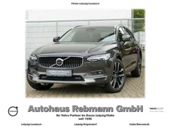 Platinum grey / metallic Gebraucht 2024 Volvo V90 CC Plus Kombi | 54.950 € (Fairer Preis)