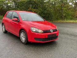 Rot Gebraucht 2009 VW Golf VI Limousine | 1.600 €