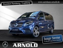 Blau (sodalithblau met.) Gebraucht 2024 Mercedes V250 AMG line Van / Kleinbus | 61.750 € (Superpreis)