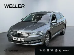 Grau Gebraucht 2021 Skoda Superb Style Kombi | 26.990 € (Fairer Preis)