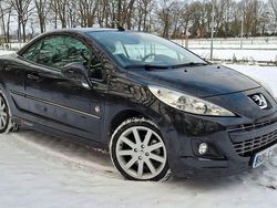 Schwarz Gebraucht 2011 Peugeot 207 CC Roland Garros Cabrio | 4.200 € (Fairer Preis)