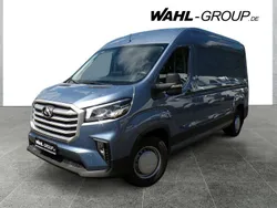 Maxus V90