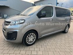 Grau Gebraucht 2022 Opel Zafira Life Selection Van / Kleinbus | 26.490 €