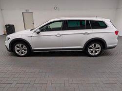 Farbe: Gebraucht 2021 VW Passat Alltrack Kombi | 31.350 € (Teuer)