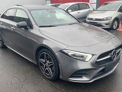 Grau Gebraucht 2022 Mercedes A200 AMG Limousine | 29.999 € (Etwas zu teuer)