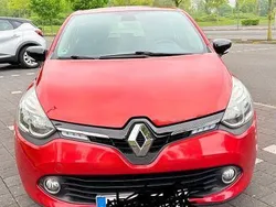 Rot Gebraucht 2014 Renault Clio IV Limousine | 6.300 € (Fairer Preis)