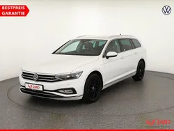 Weiß Gebraucht 2021 VW Passat Elegance Kombi | 24.990 € (Etwas zu teuer)