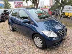 Blau Gebraucht 2010 Mercedes A160 Limousine | 5.500 € (Fairer Preis)