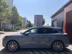 Arktikgrau Gebraucht 2024 Porsche Cayenne Sport SUV | 112.500 € (Fairer Preis)
