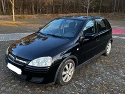 Schwarz Gebraucht 2006 Opel Corsa Limousine | 1.650 € (Fairer Preis)