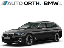 Saphirschwarz Gebraucht 2022 BMW 540 Sport Line Kombi | 43.900 € (Fairer Preis)