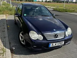 Blau Gebraucht 2007 Mercedes C200 Classic Coupé | 2.300 € (Superpreis)