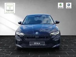 Schwarz Neu 2025 Skoda Scala Tour Kleinwagen | 33.090 €
