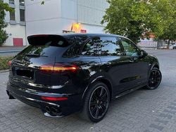 Schwarz Gebraucht 2016 Porsche Cayenne S E-Hybrid Platinum Edition SUV | 22.999 € (Guter Preis)