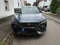 Grau Gebraucht 2022 Cupra Formentor SUV | 30.600 € (Fairer Preis)