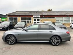 Grau Gebraucht 2021 Mercedes E300 AMG Limousine | 31.199 € (Teuer)