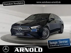 Kosmosschwarz Gebraucht 2024 Mercedes CLA250 AMG line Limousine | 38.400 € (Guter Preis)