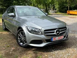 Grau Gebraucht 2015 Mercedes C180 Avantgarde Limousine | 17.500 € (Fairer Preis)